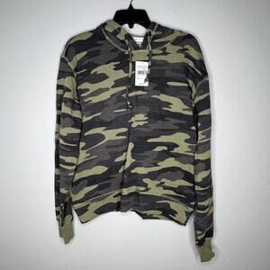 New Socialite Green Camouflage Hooded Pullover Sweater Long Sleeve Womens Size M